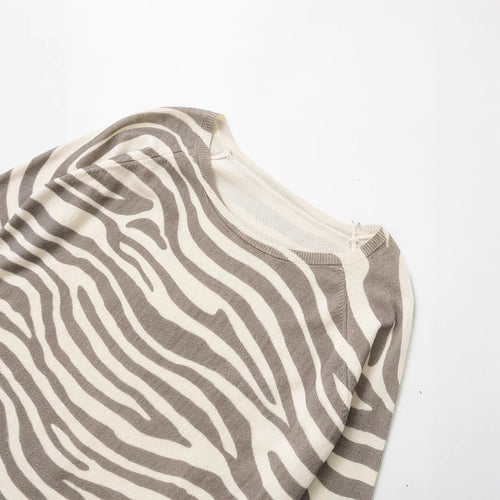 Round neck long sleeved zebra print knitted sweater top for women